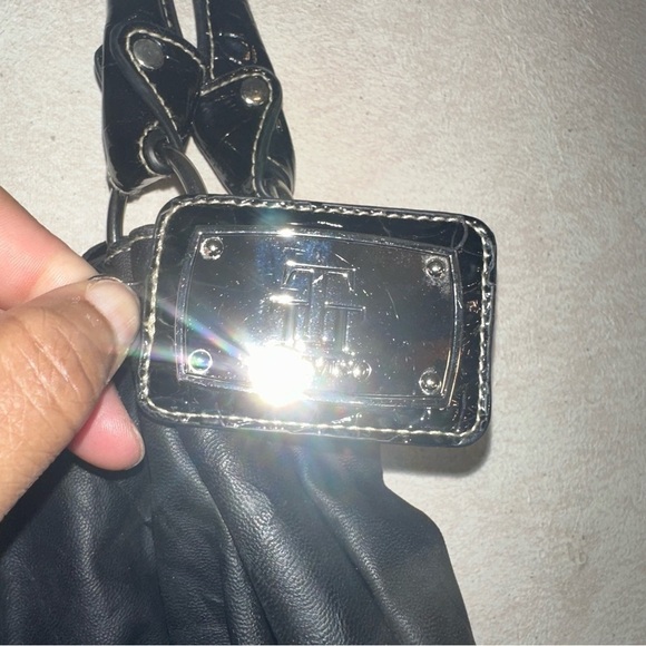 Treviso Hobo Women's Handbag - Picture 2 of 11